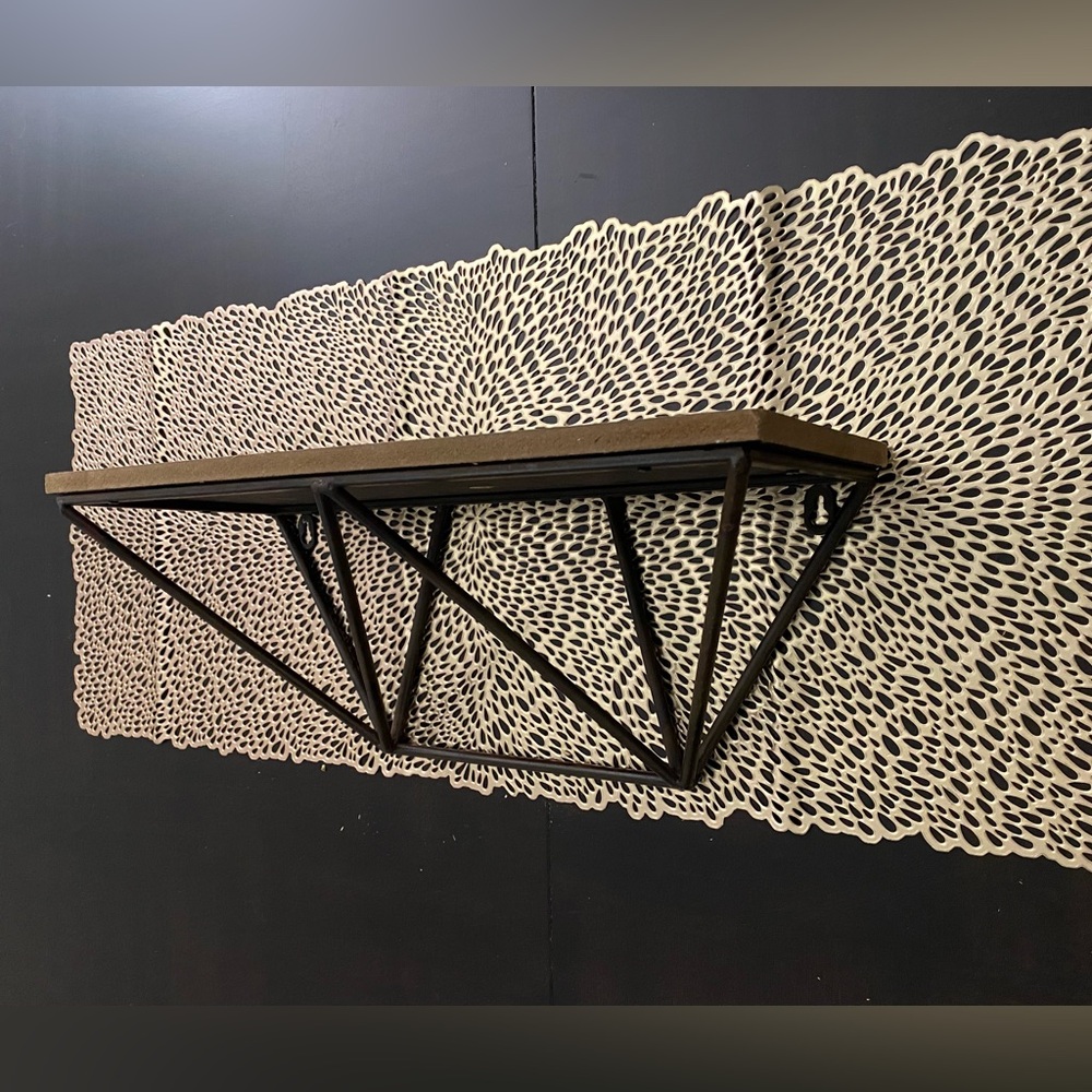 Wood wall shelf with geometric metal